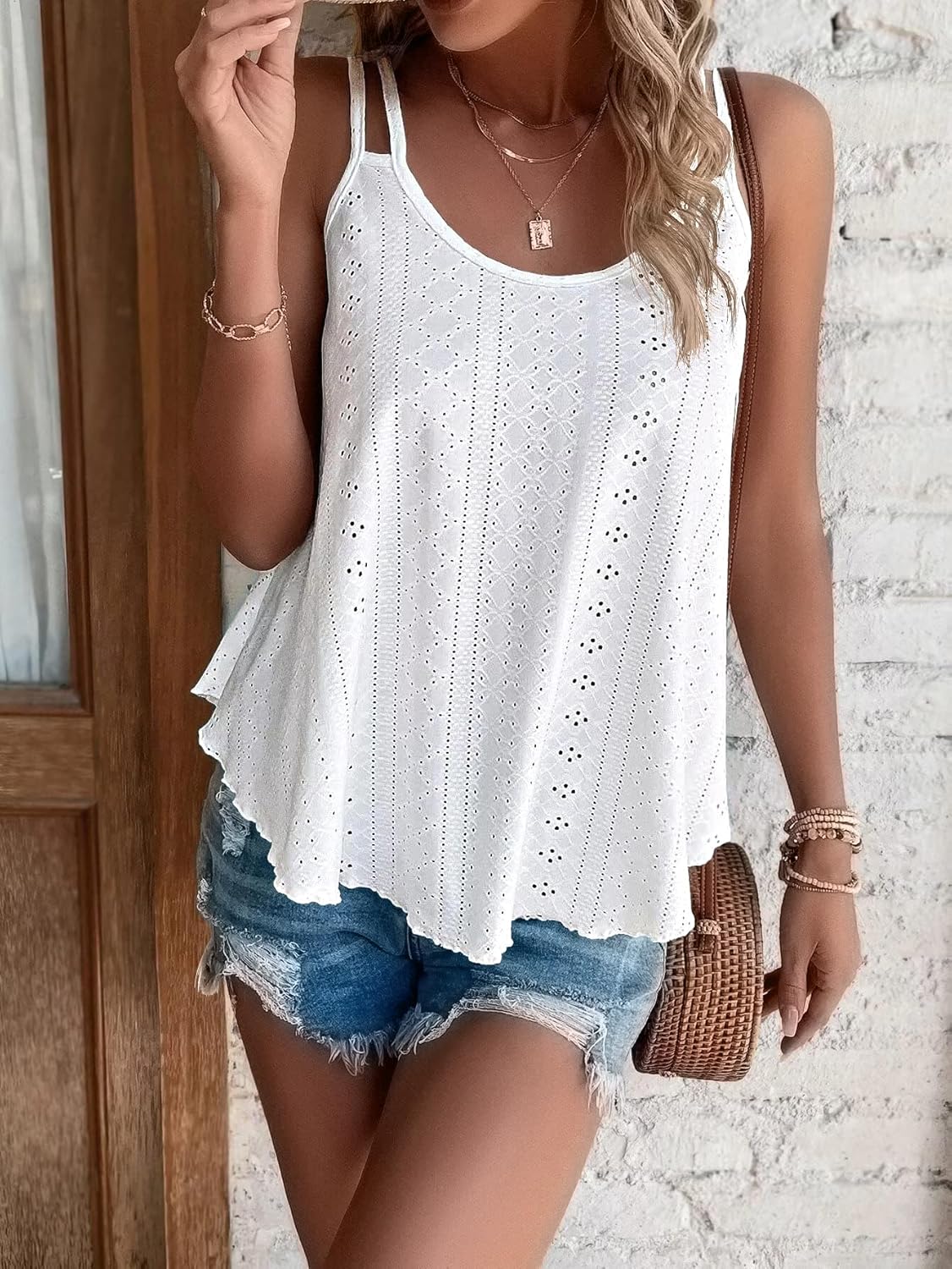 ATHMILE Women's Tank Tops Sleeveless Summer Top Spaghetti Strap Spring Shirt Loose Fit Beach Vacation 2025 Casual
