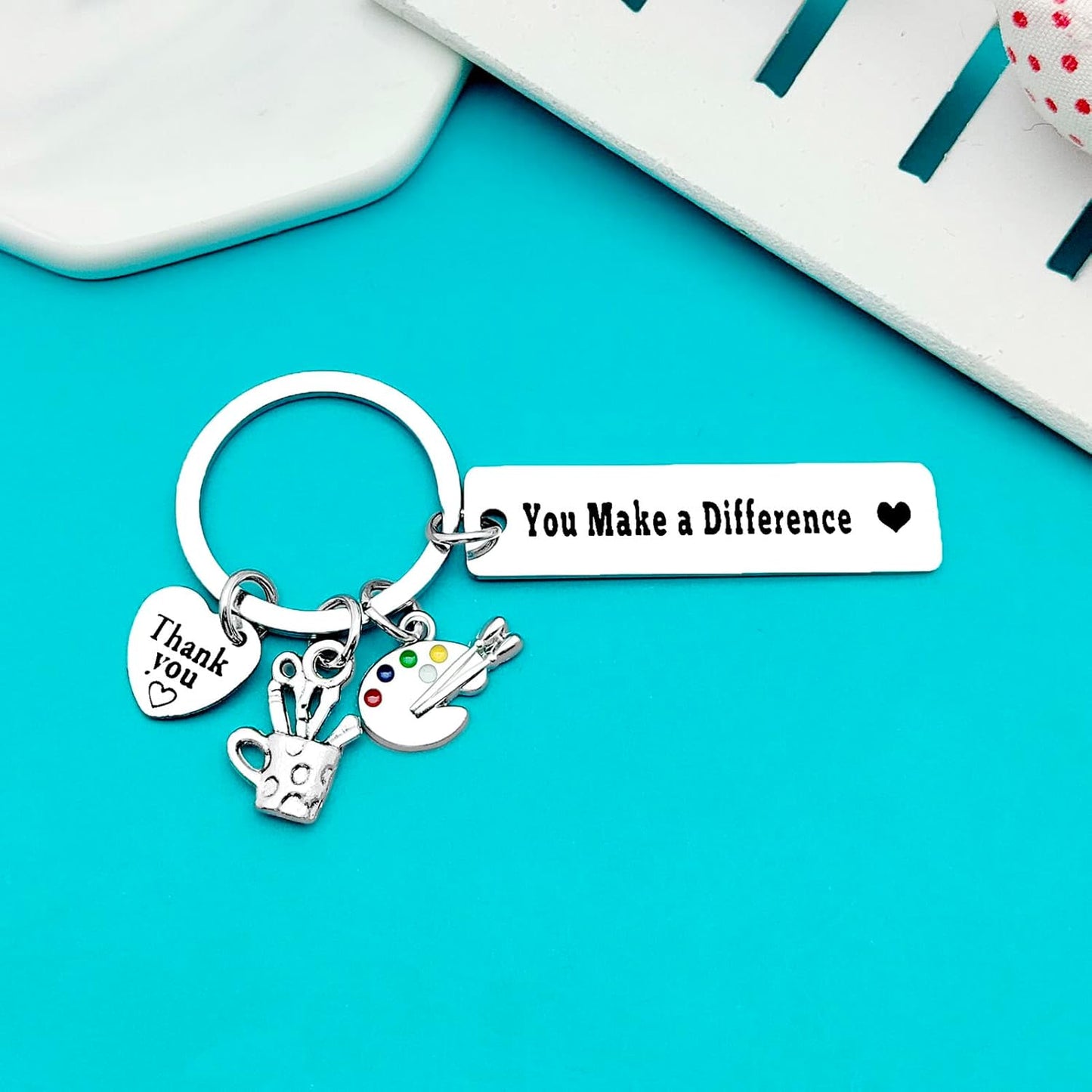 Xiahuyu Artist Gifts Keychain Painter Gifts You Make A Difference Keychain Art Teacher Appreciation Gifts Art School Graduation Gift Art Student Gift Christmas Birthday Gift Thank You Gift for Artist