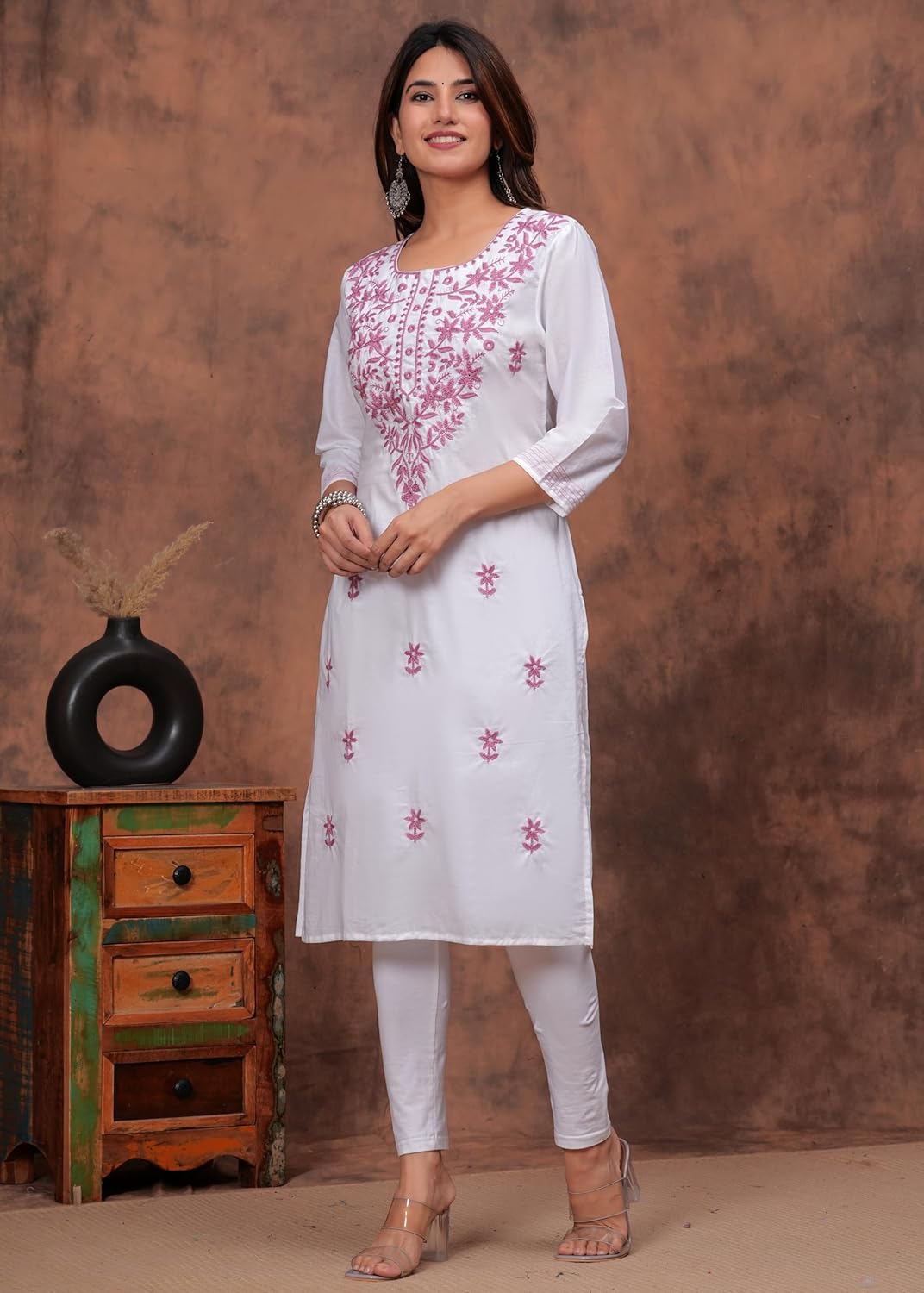 JG JAI GOVINDAM Indian Hand Embroidered Kurti for Women Chikankari Straight Cotton Long Kurti's Tunic Kurta Dreses for Women
