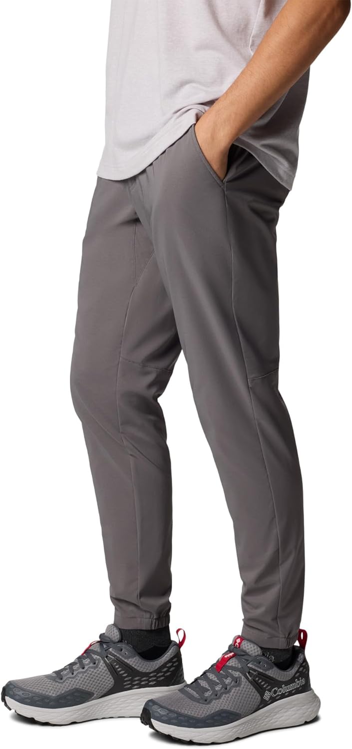 Columbia Men's Sage Peak Pull on Chino Pant