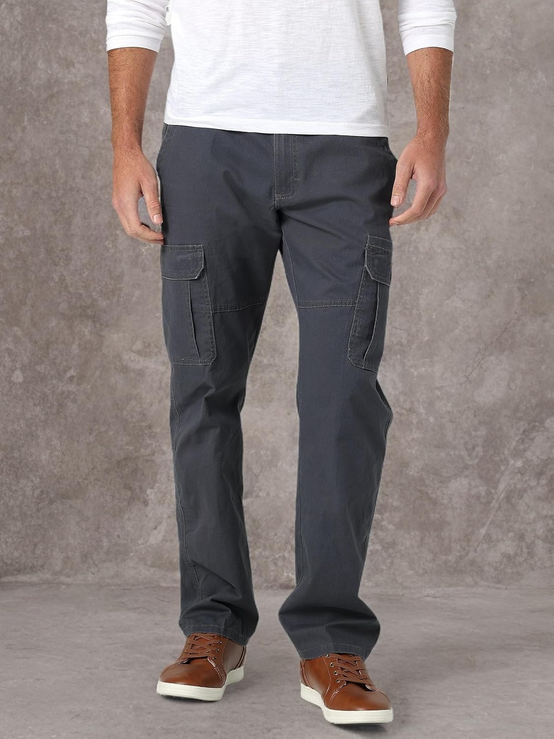 Wrangler Authentics Men's Relaxed Fit Stretch Cargo Pant