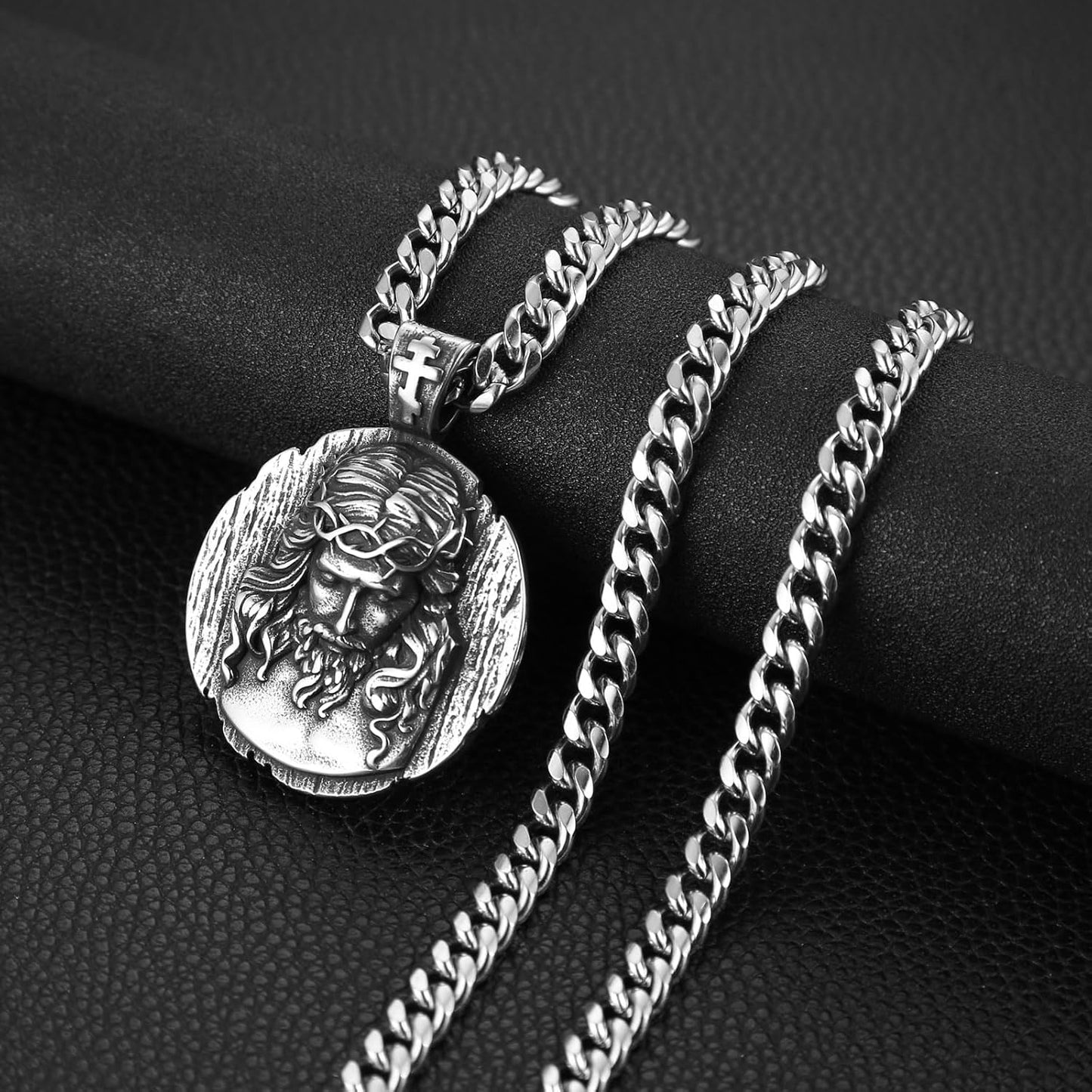 HZMAN Jesus Pendant Necklace for Men Retro Stainless Steel Medal Pendant Necklace Amulet Jewelry Gift