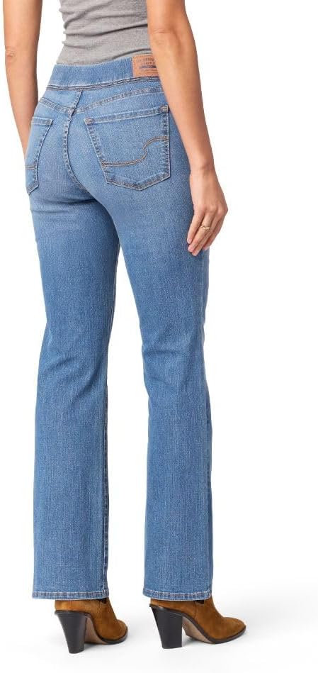 Levi Strauss Signature Gold Women's Totally Shaping Pull-on Bootcut Jeans High-Rise Stretch Denim (Also Available in Plus Size)