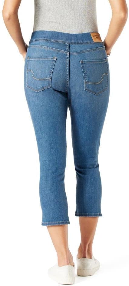 Signature by Levi Strauss & Co. Gold Shaping Pull-On Capris