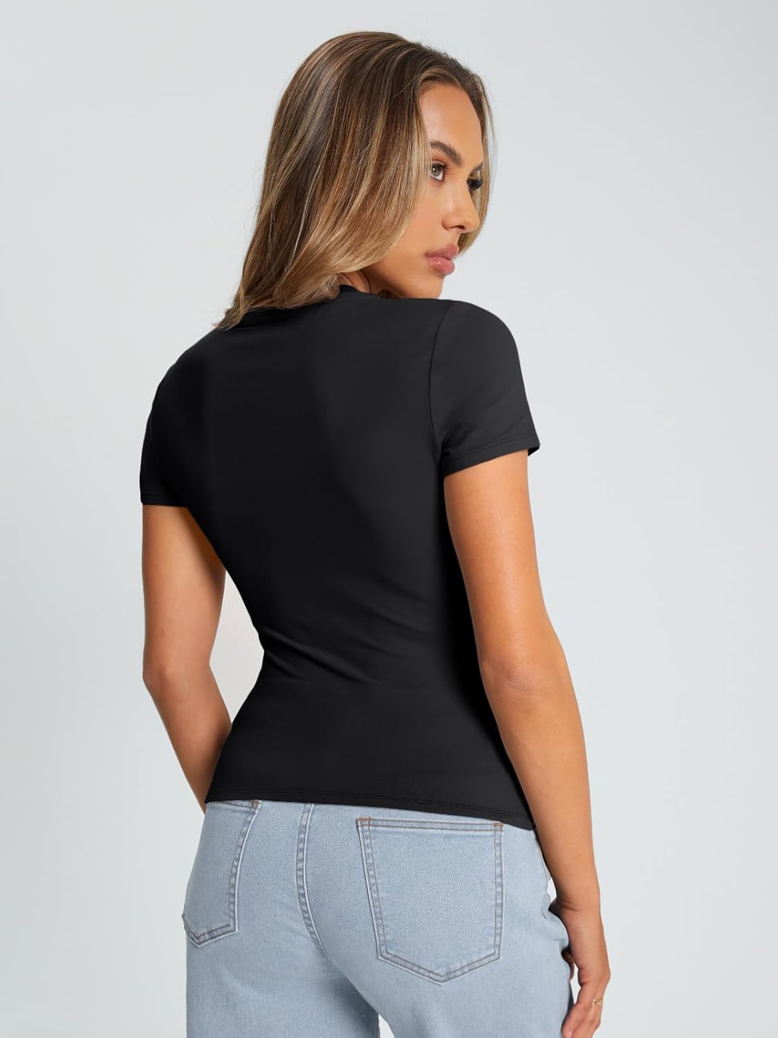 Trendy Queen Womens Basic T Shirts Summer Tops 2025 Crop Short Sleeve Slim Fit Tee Cute Gym Workout Clothes