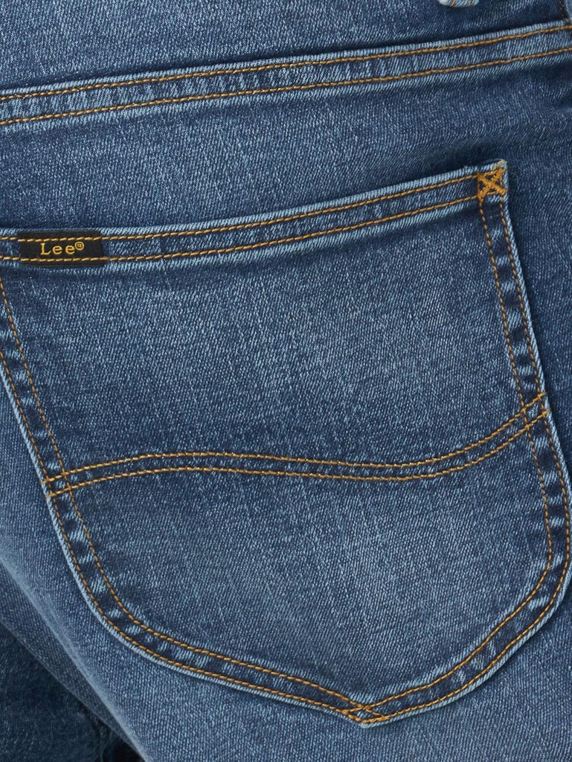 Lee Men's Extreme Motion Athletic Taper Jean