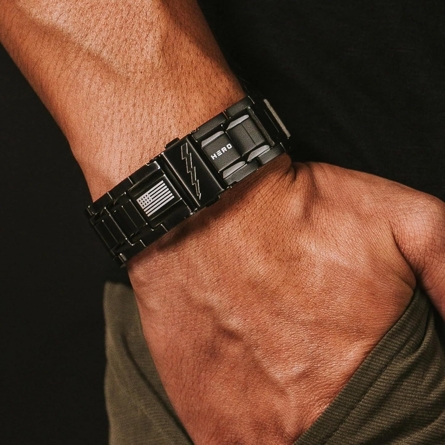 Hero Company Titanium Magnetic Bracelet - Abrams Thunderbolt Tank Magnetic Therapy Bracelet with Link Removal Tool