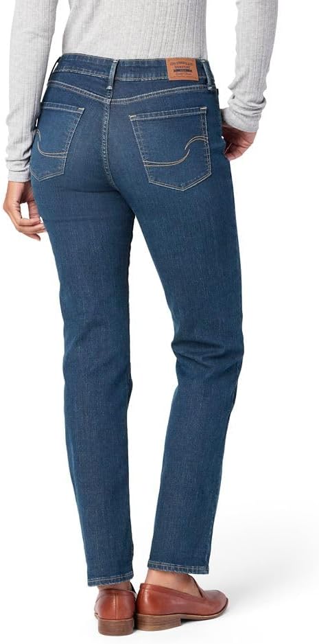 Levi Strauss Signature Gold Women's Curvy Totally Shaping Straight Jeans Mid-Rise Stretch Denim (Available in Plus Size)