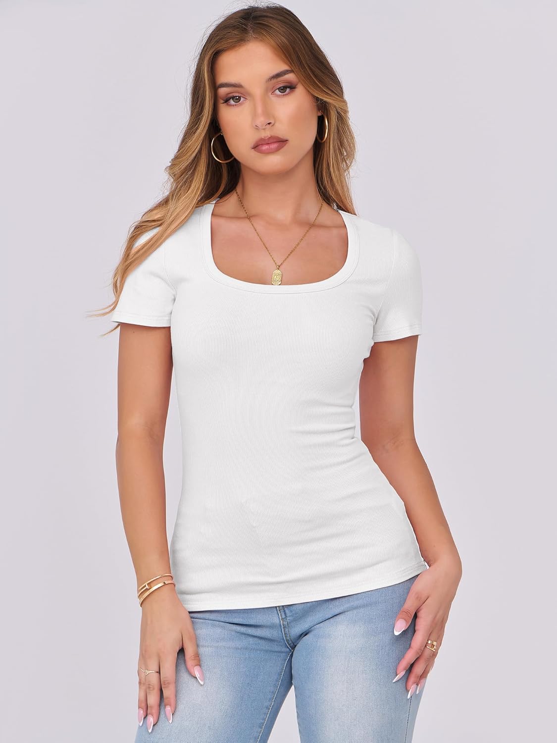 ANRABESS Women Short Sleeve Tops Scoop Neck Ribbed Knit Slim Fitted Basic Tee Shirts Casual Summer Clothes 2025 Fall Outfits