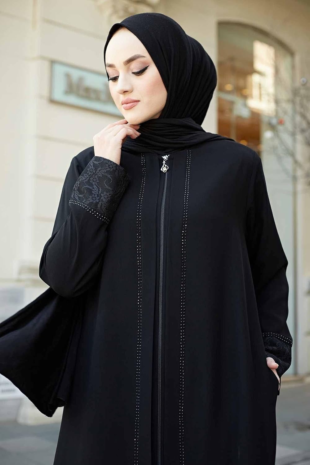 Women's Abaya Lace Applique Long Sleeve Floor Length Turkey Zipper Islamic Fashion