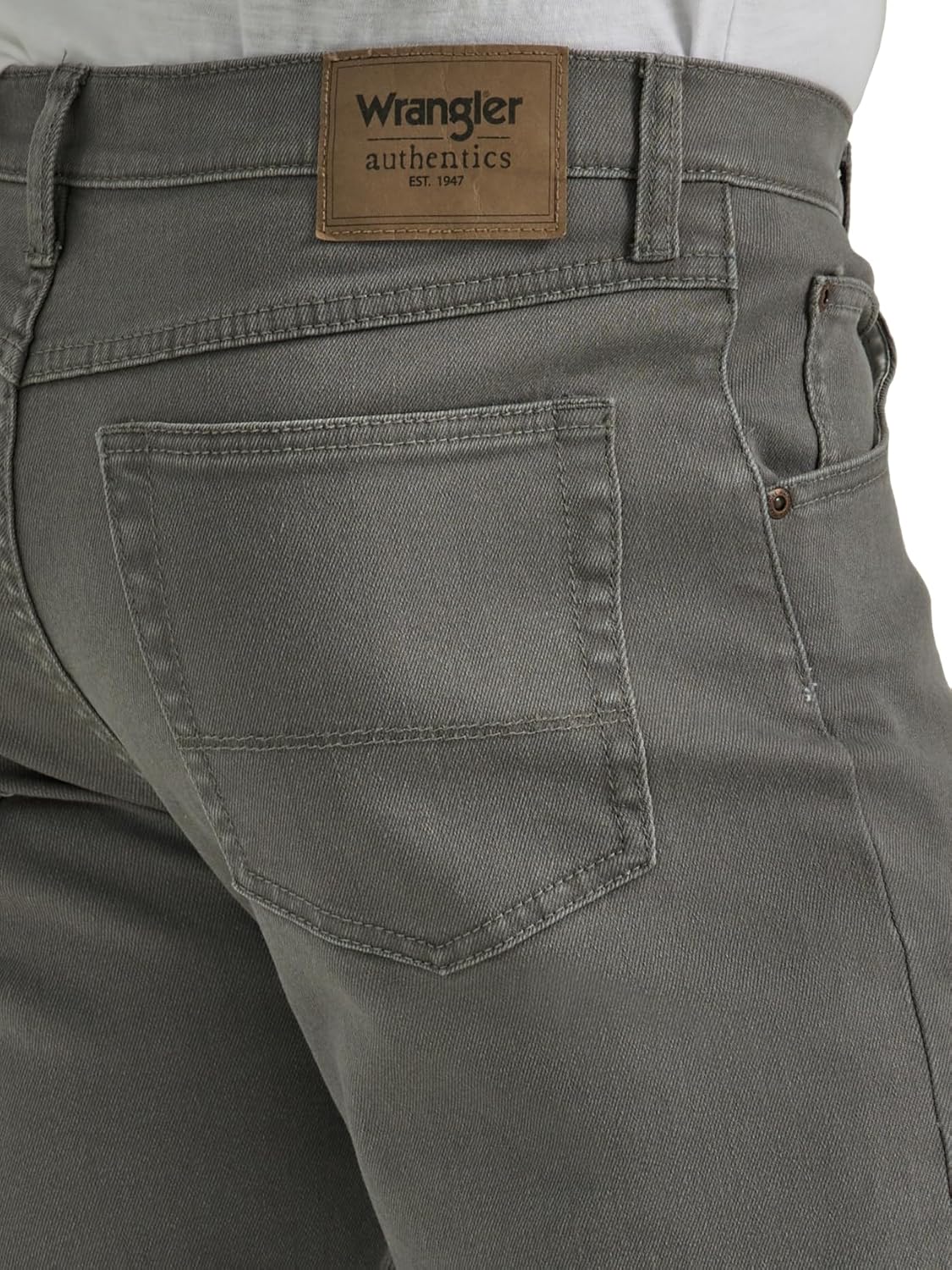 Wrangler Authentics Men's Classic 5-Pocket Regular Fit Flex Jean
