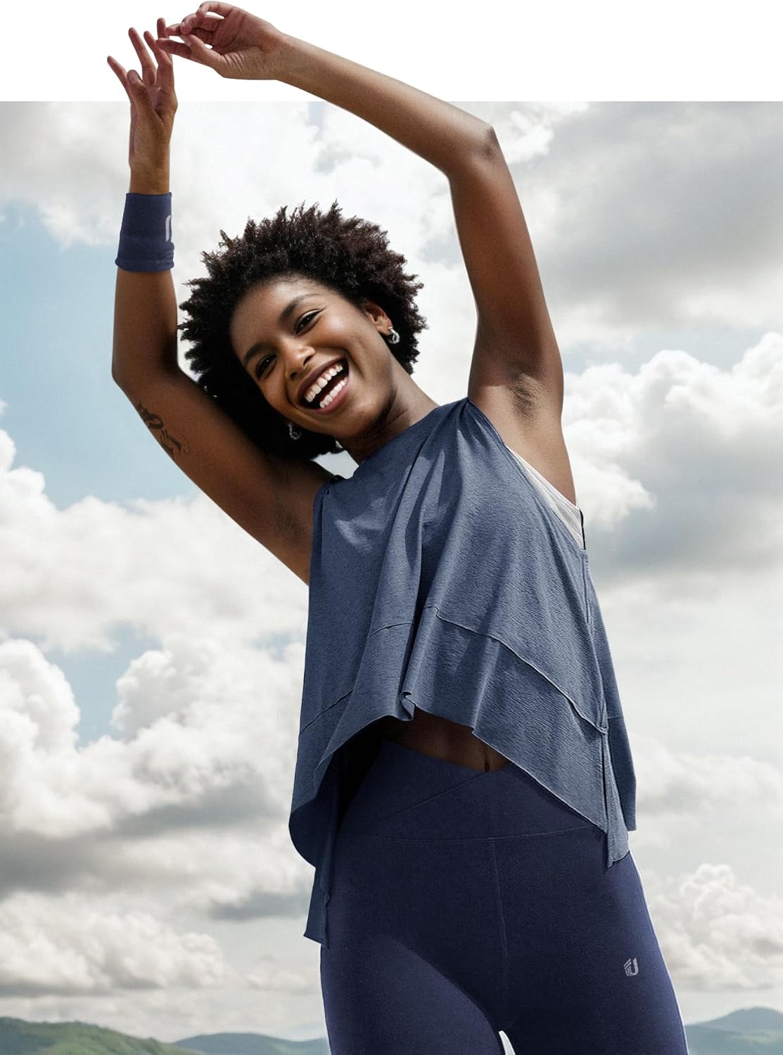 UEU Cropped Tank Tops for Women, Yoga Workout Athletic Shirts, Summer Flowy Split Side Slit Oversized Sleeveless Tee