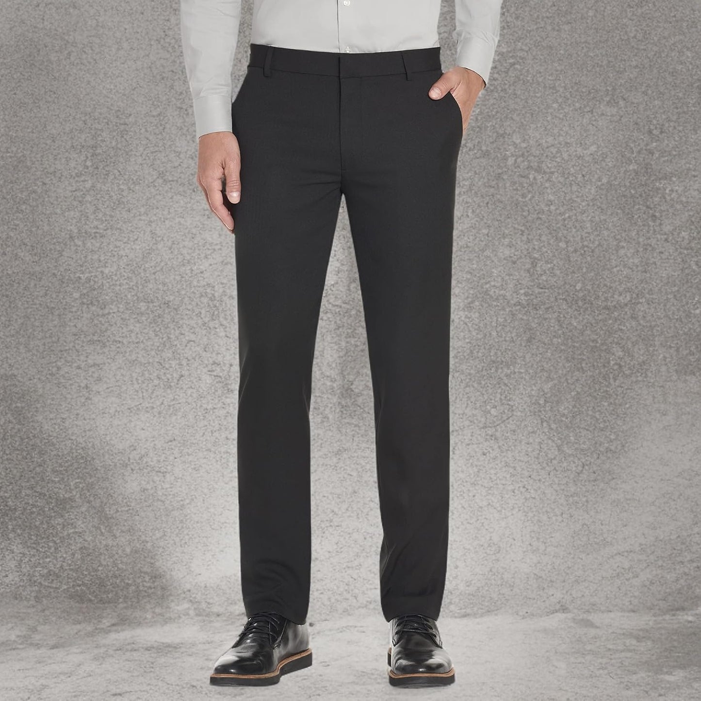 Van Heusen Men's Slim Fit Stretch Flat Front Traveler Pant