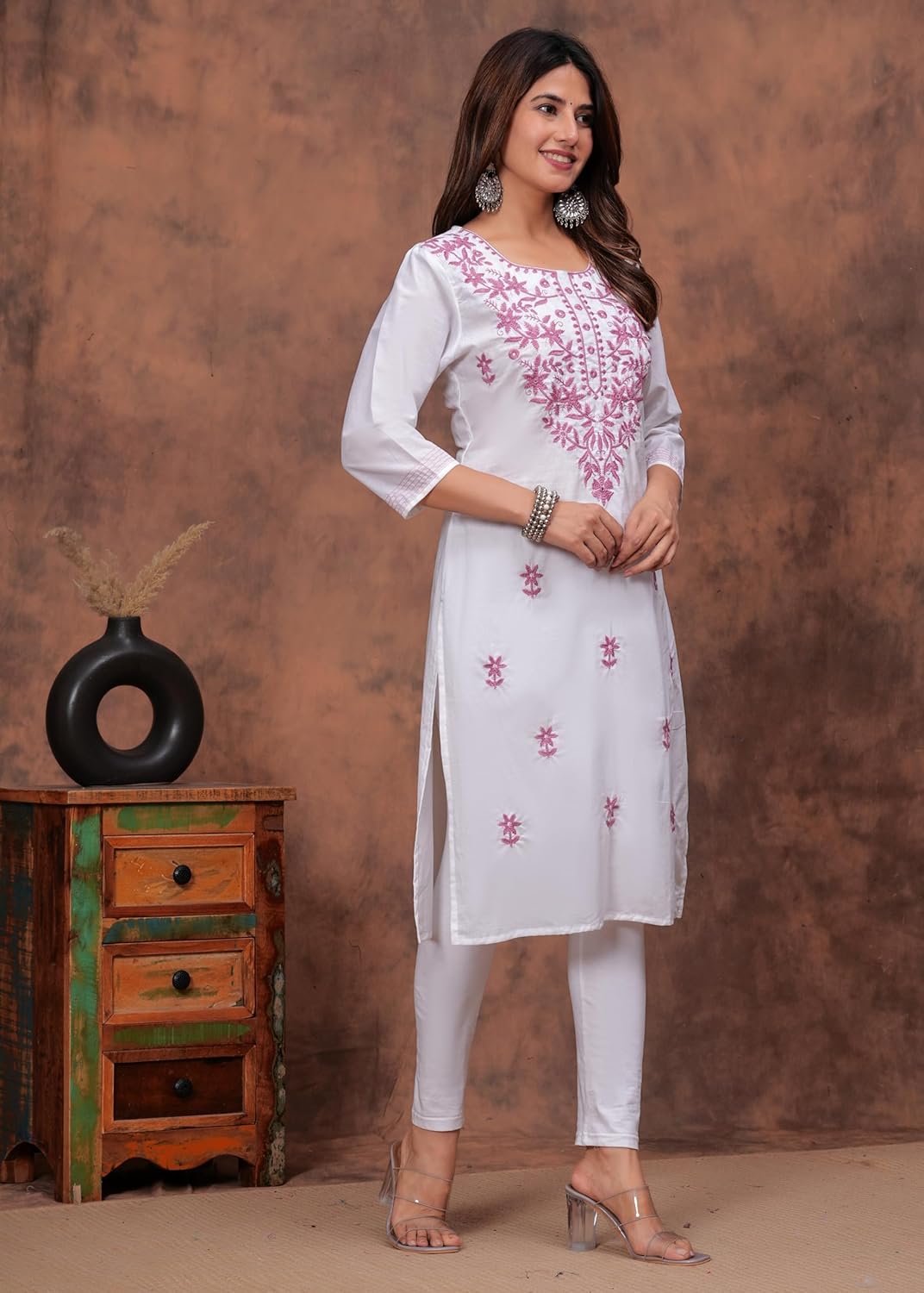 JG JAI GOVINDAM Indian Hand Embroidered Kurti for Women Chikankari Straight Cotton Long Kurti's Tunic Kurta Dreses for Women