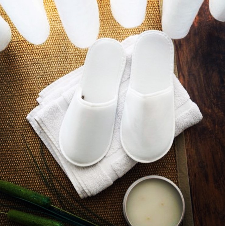 Chochili 40 Pairs Fabric Packed Terry Cotton Disposable Hotel Slippers for Airbnb Spa Wedding Guests Adult Men Women Size 10-11, White - supplyity