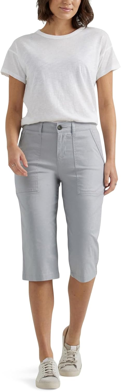 Lee Women's Ultra Lux Comfort with Flex-to-go Utility Skimmer Capri Pant