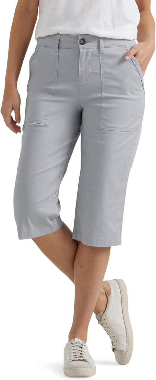 Lee Women's Ultra Lux Comfort with Flex-to-go Utility Skimmer Capri Pant