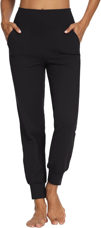 MOVE BEYOND Buttery Soft Women's Yoga Joggers Pants/Capris 4 Pockets High Waist Lightweight Sweatpants Running Lounge Pants