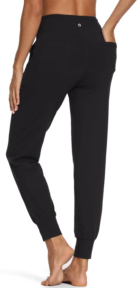 MOVE BEYOND Buttery Soft Women's Yoga Joggers Pants/Capris 4 Pockets High Waist Lightweight Sweatpants Running Lounge Pants