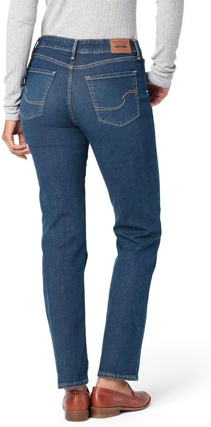 Levi Strauss Signature Gold Women's Curvy Totally Shaping Straight Jeans Mid-Rise Stretch Denim (Available in Plus Size)
