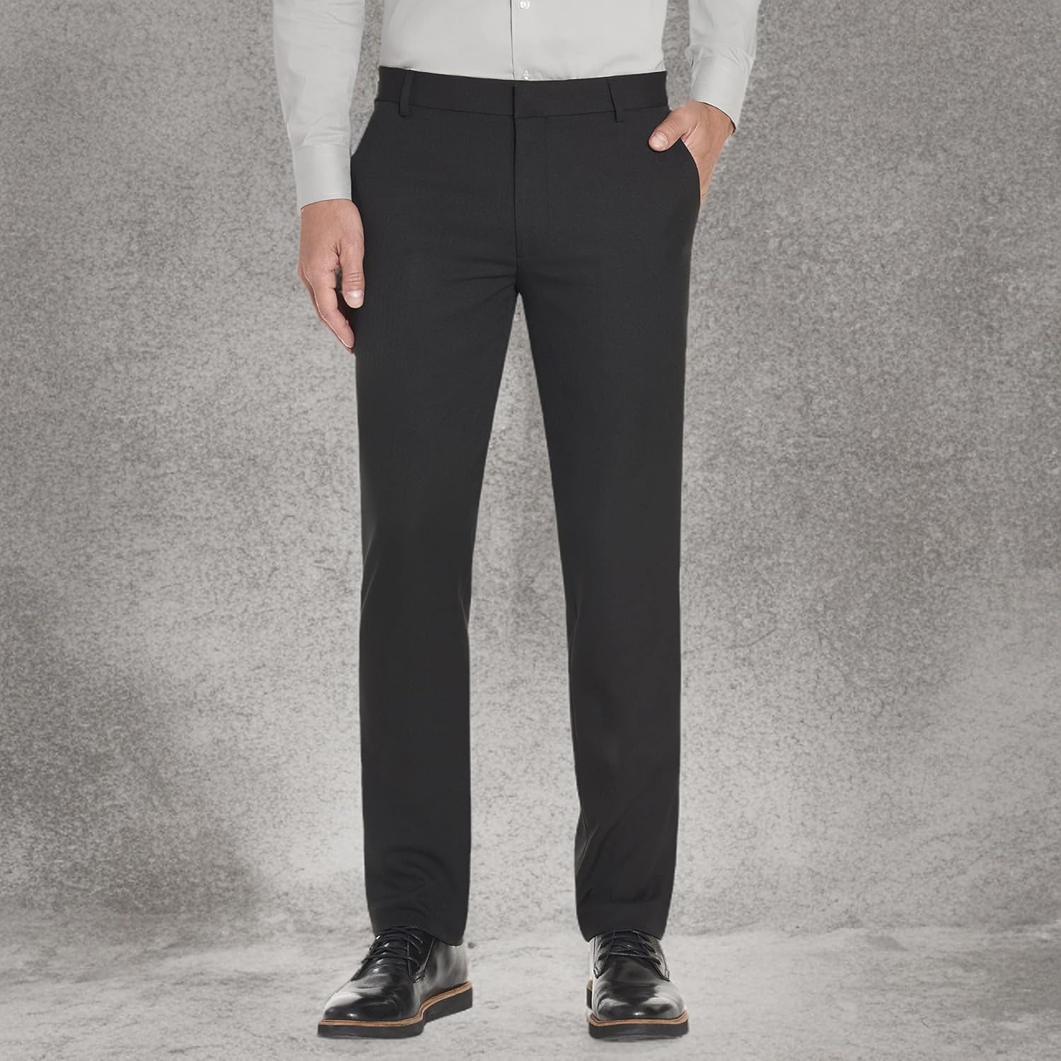 Van Heusen Men's Slim Fit Stretch Flat Front Traveler Pant