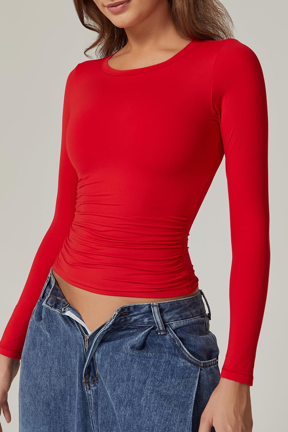 QINSEN Womens Crewneck Long Sleeve Shirt Double Lined Basic Tees Side Ruched Going Out Crop Tops