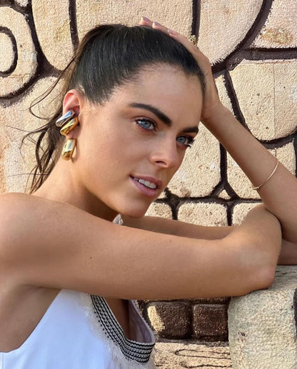 Chunky Gold Ear Cuffs Earrings for Women Non Piercing Gold Plated Stainless Steel Cuff Clip On Cartilage Hoop Lightweight Earrings Non-tarnish 1 Pairs